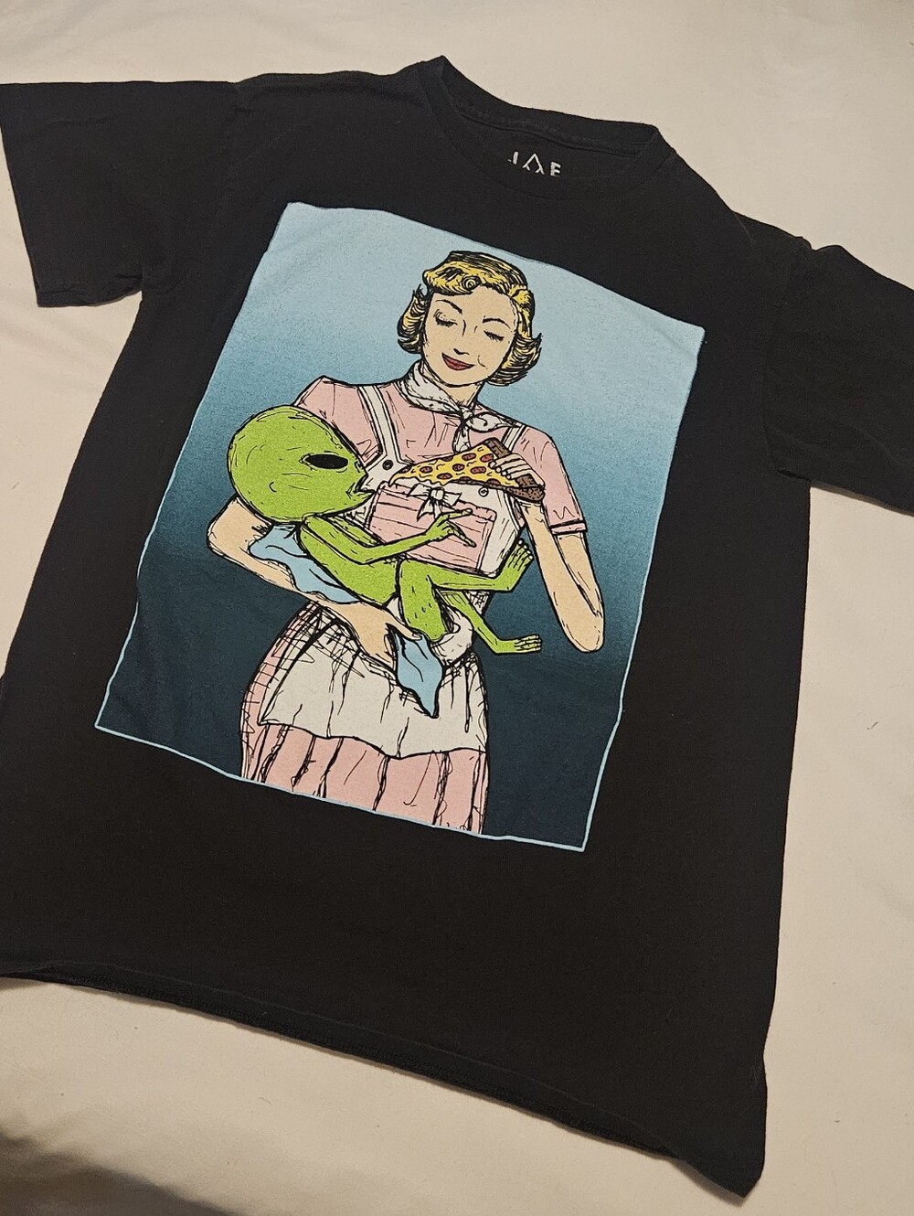 Black Novelty Alien Pizza Graphic T-Shirt